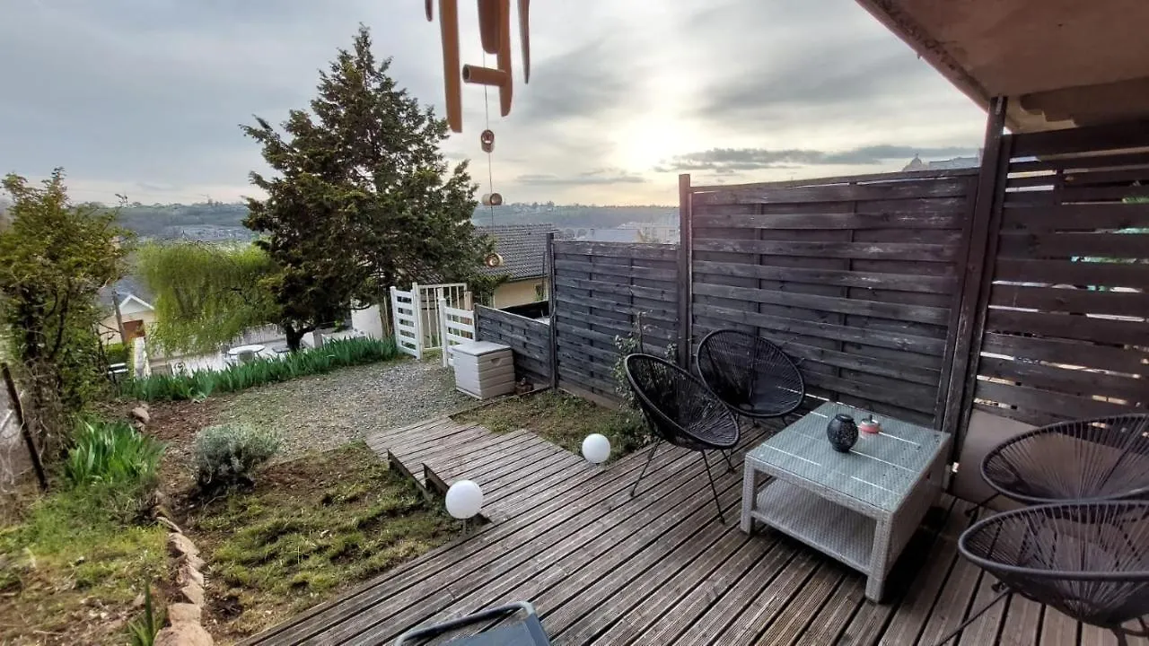 Appartement Duplex Avec Jardin Rodez Apartment